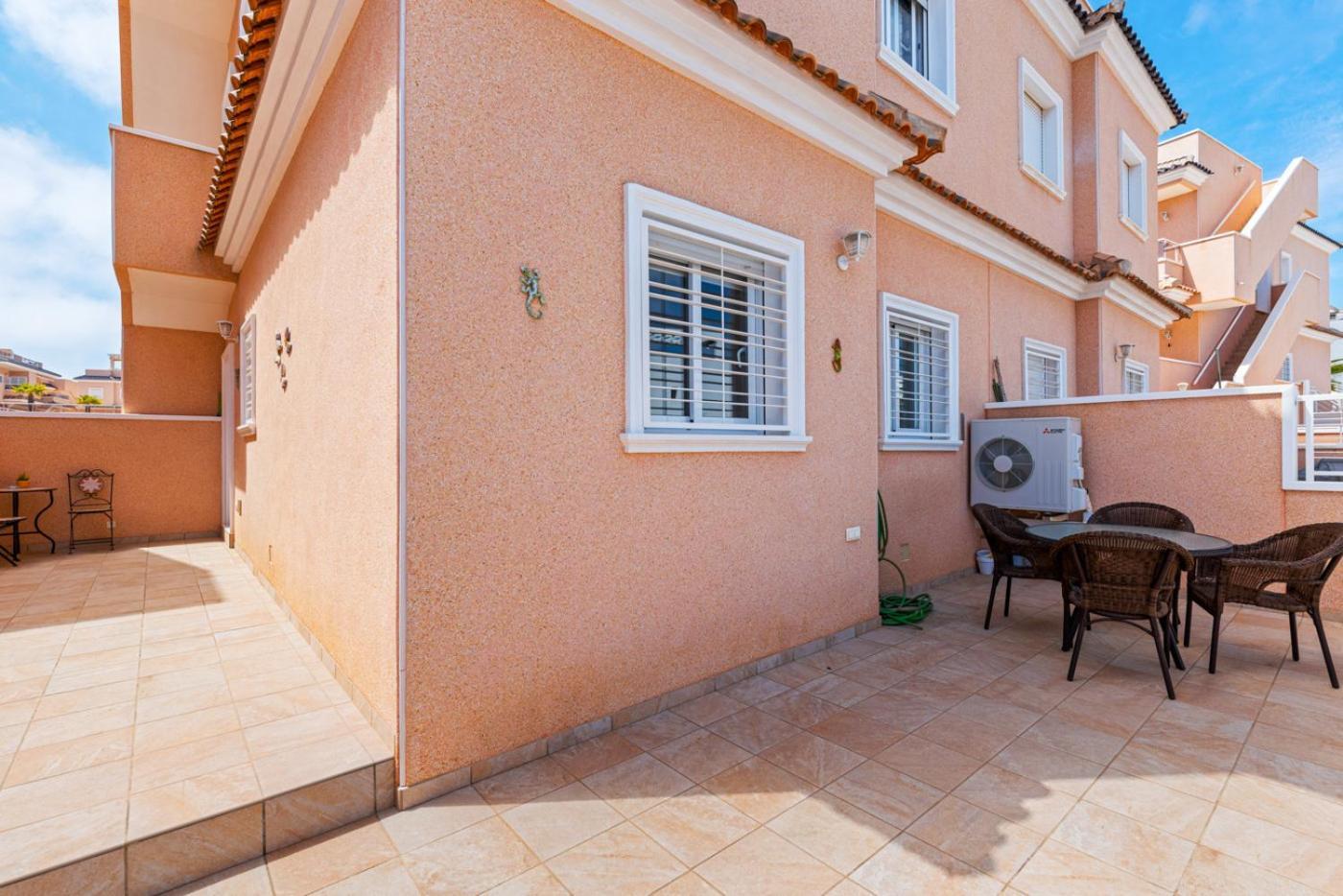 Apartments Punta Prima Indoor & Outdoor Pool Torrevieja Exteriér fotografie