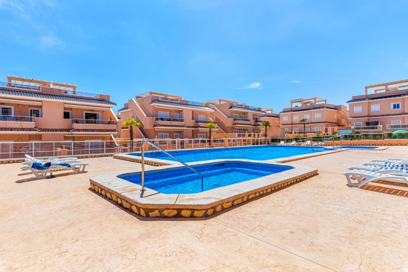 Apartments Punta Prima Indoor & Outdoor Pool Torrevieja Exteriér fotografie